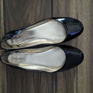 Black ballet flats